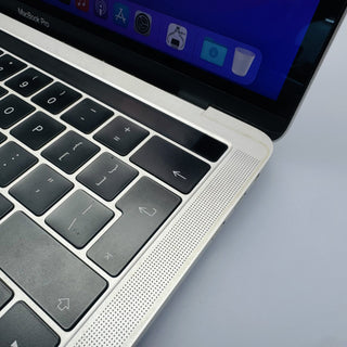 Apple MacBook Pro 2017 13-inch Core i5 512GB SSD Laptop Silver